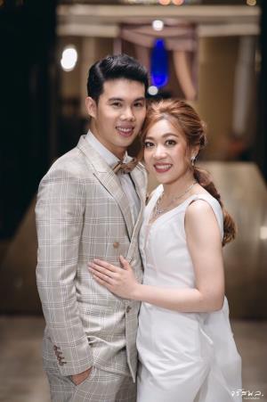 ชุดเจ้าสาวและชุดเจ้าบ่าว ชุดสากล เช่าที่แบมบี้ เวดดิ้ง ห้วยขวาง